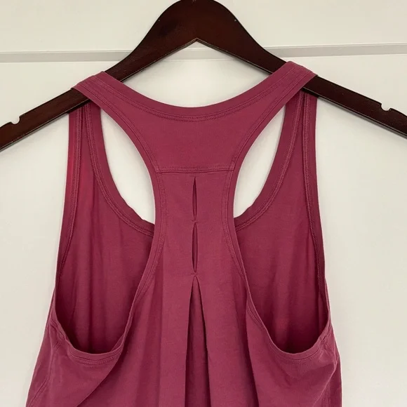 • [Lululemon] Racerback Tank • - Picture 5 of 7